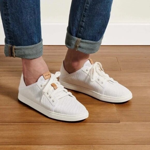 New Olukai Pehuea li Mesh Sneakers Women's  $100 in White - Picture 1 of 16